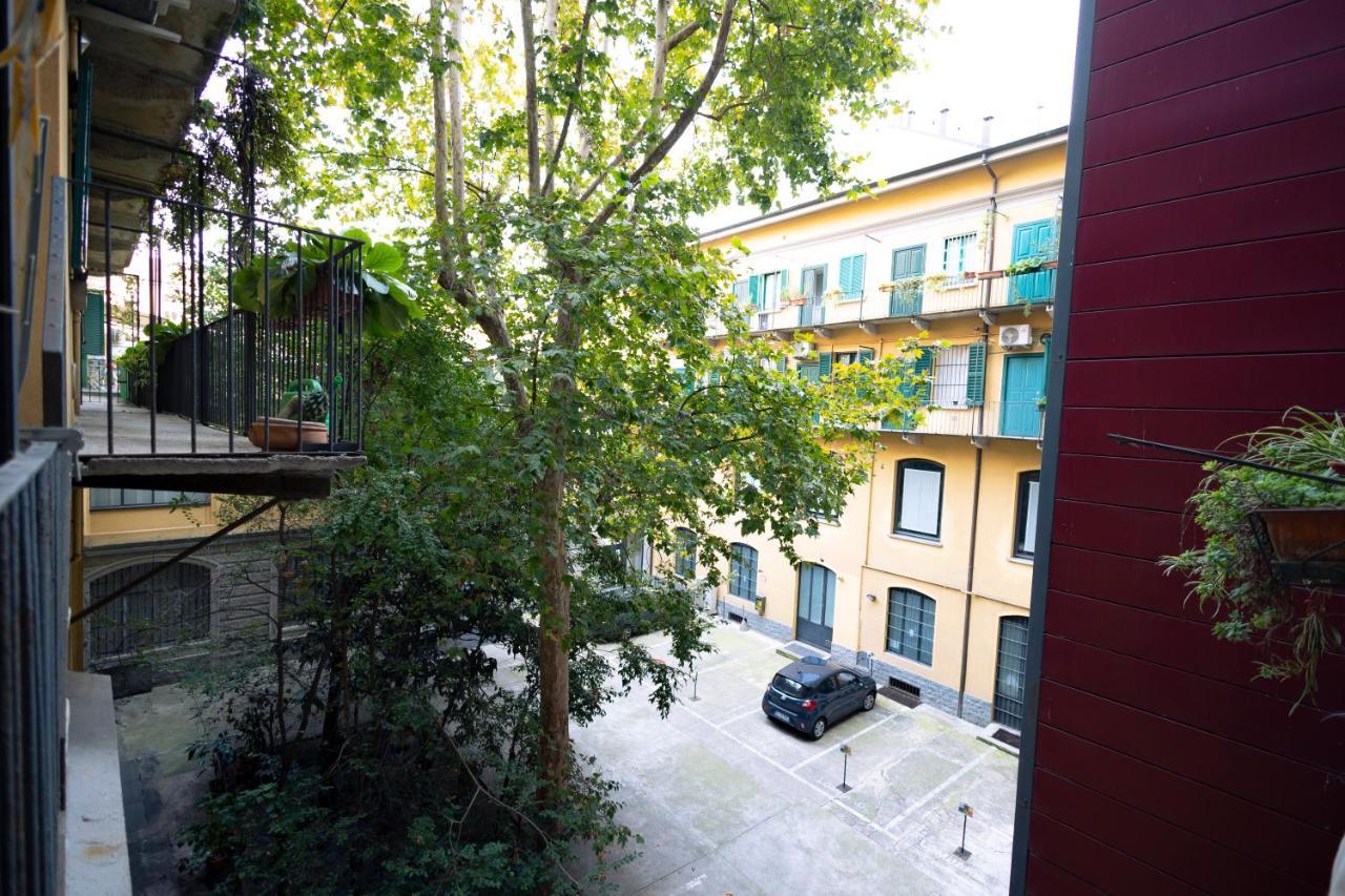 The Red Bricks - San Babila Area Appartement *